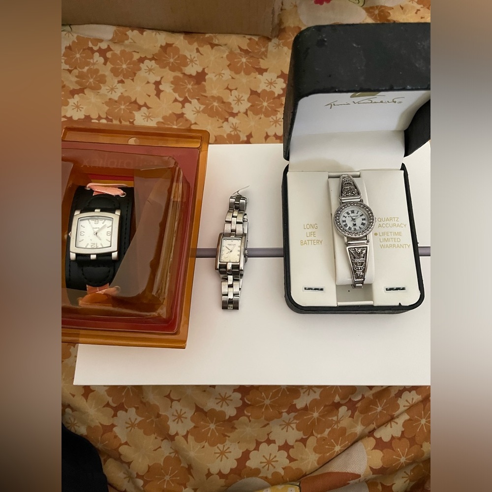 Women’s watches lot 3